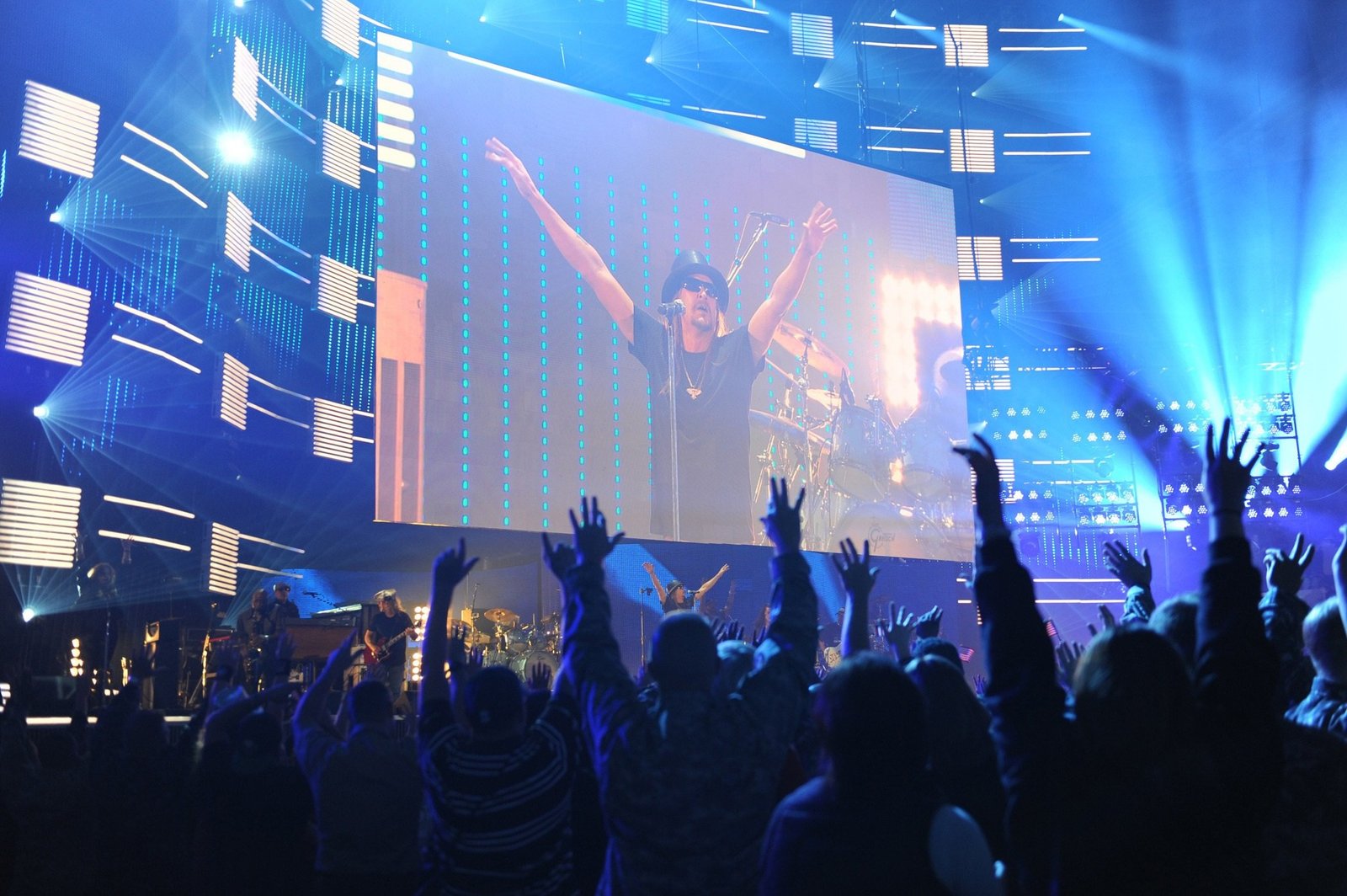 Digital Live Screen Advertising